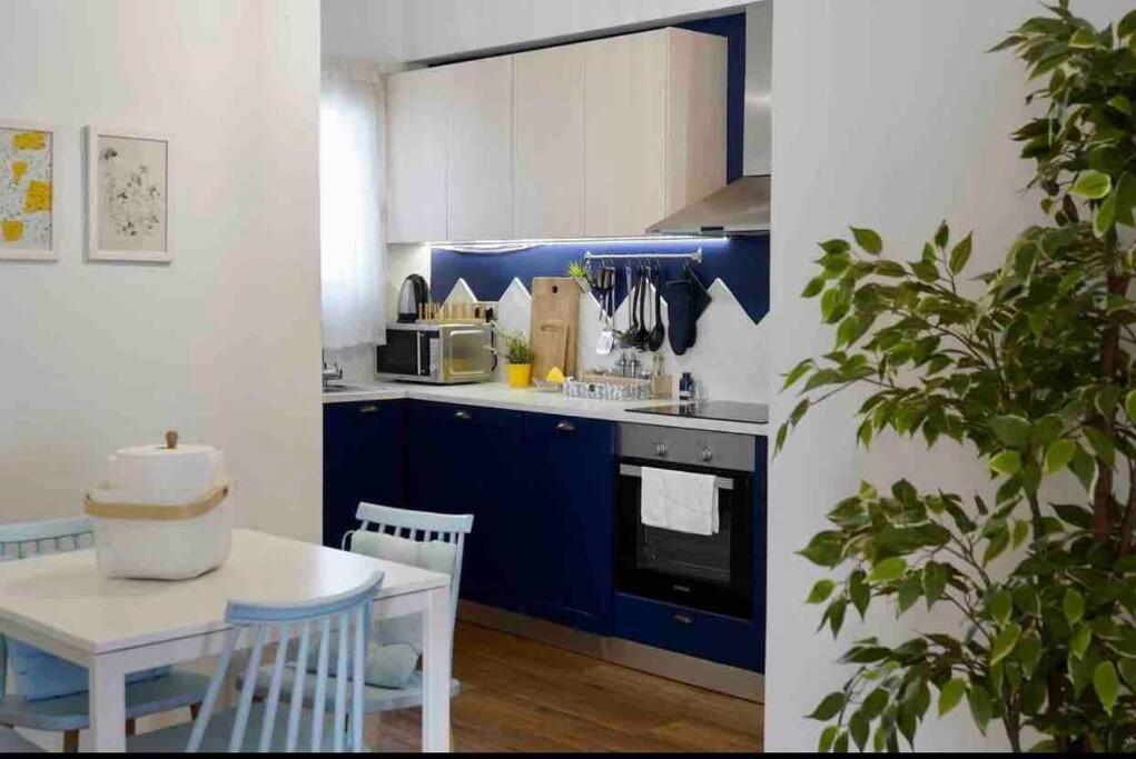 Vasilis Luxury Apartment Athens Ngoại thất bức ảnh